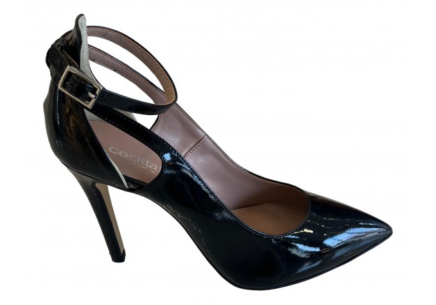 Γυναικεία γόβα σε μαύρο λουστρίνι Cocktail inside 1020 