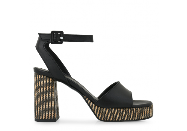 Γυναικείο πέδιλο Tsakiris Mallas  δερμάτινο σε μαύρο χρώμα 100-691